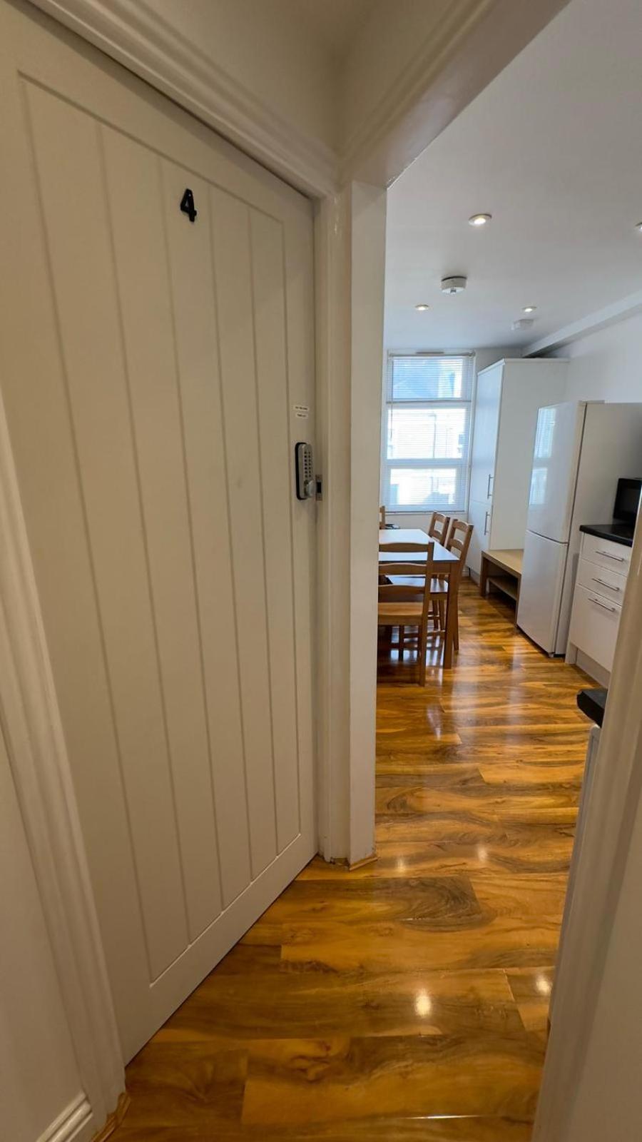 Kensington Guest Rooms 98 London Phòng bức ảnh